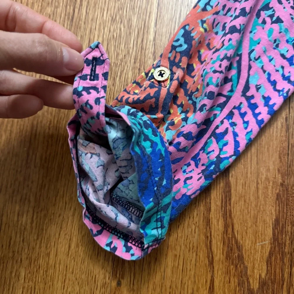 Lilly Pulitzer Porter Henley Top in the Electric Feel print size S - Picture 9 of 16